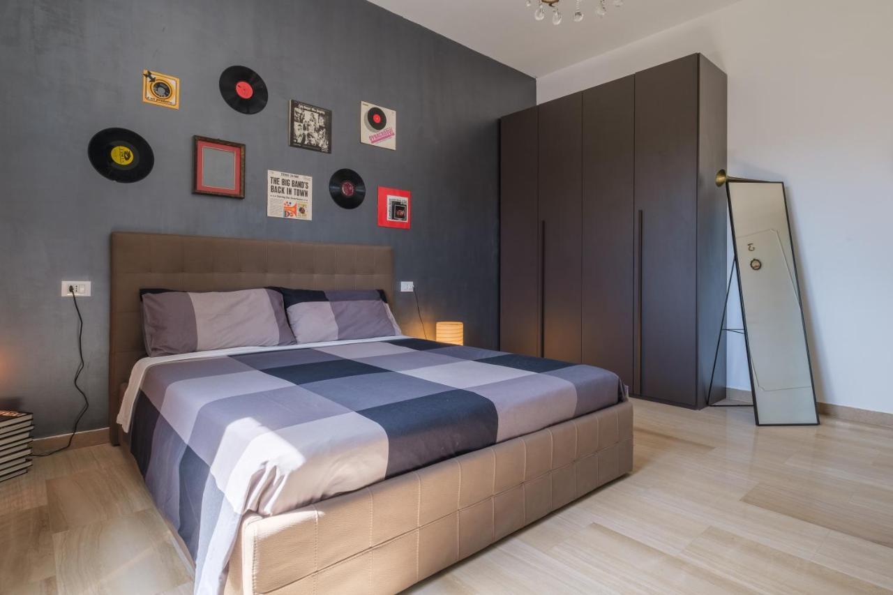 Fabula Rooms 3 Suites With Private Bathroom Μπολόνια Εξωτερικό φωτογραφία