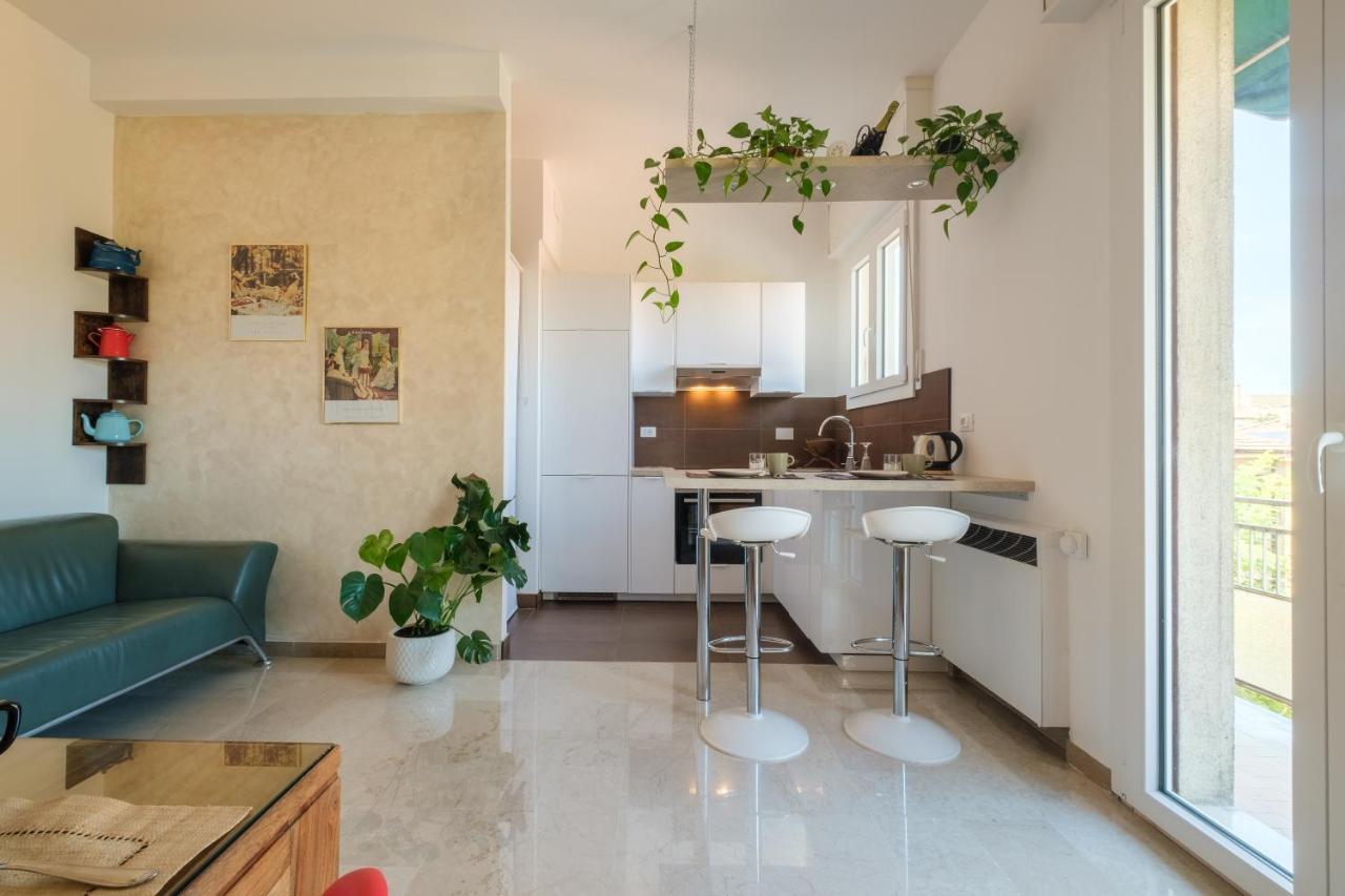 Fabula Rooms 3 Suites With Private Bathroom Μπολόνια Εξωτερικό φωτογραφία